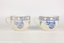 Gien Oiseau Bleu Jumbo Breakfast Cups & Saucers