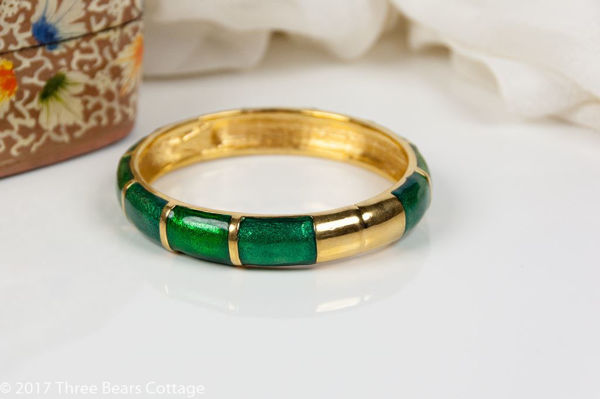 Monet Green Basse Taille Bangle
