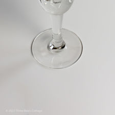 Etched Royal Brierley script on Tall Braemar Champagne Flute