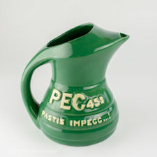 Right view of a PEC 45 Pastis Impecc Water Jug