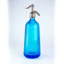 Rear view of Blue Glass Brasseries de la Manche Siphon