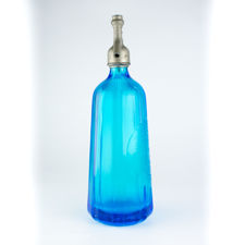 Right side view of Blue Glass Brasseries de la Manche Siphon
