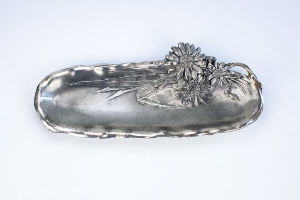 Main view of a WMF Art Nouveau Pen Tray
