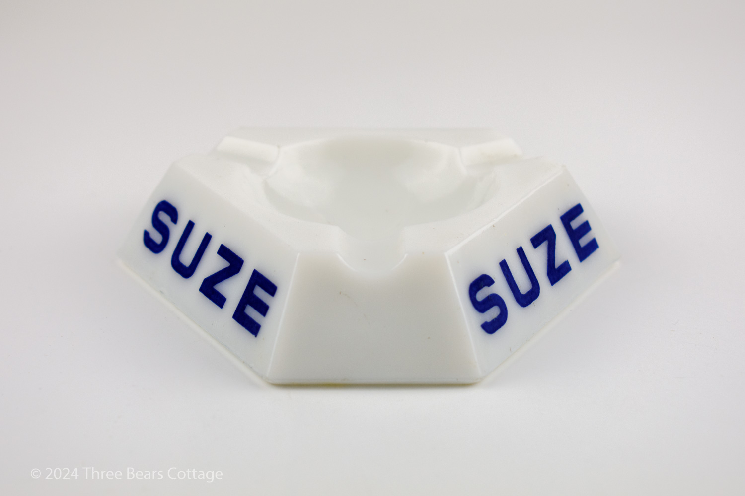Suze White & Blue Glass Ashtray