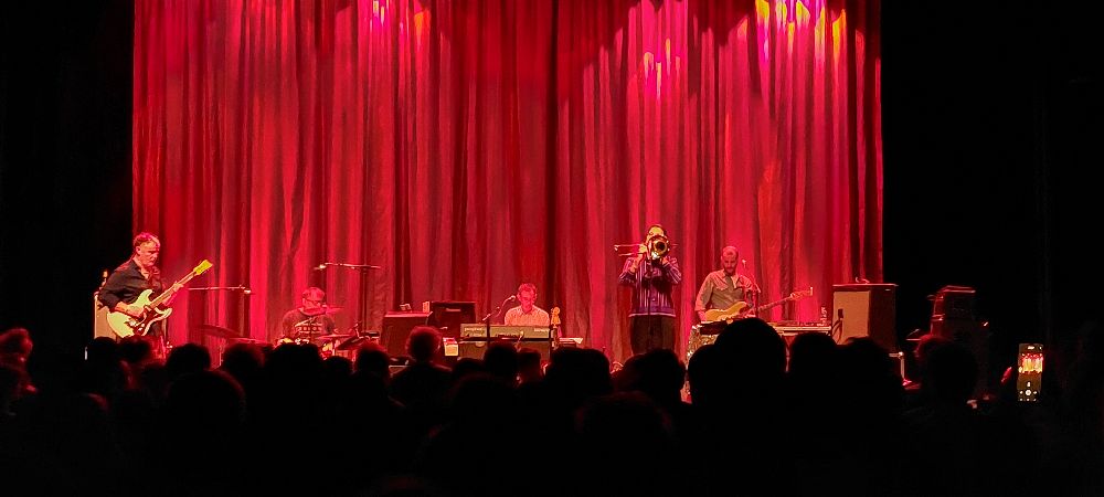 Stereolab on stage at the Cactus Muziekcentrum, Bruges, 3rd March 2026